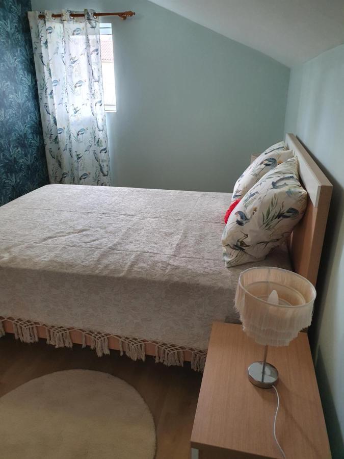 Alojamento Local - Casa Amarela 알바이아세레 외부 사진