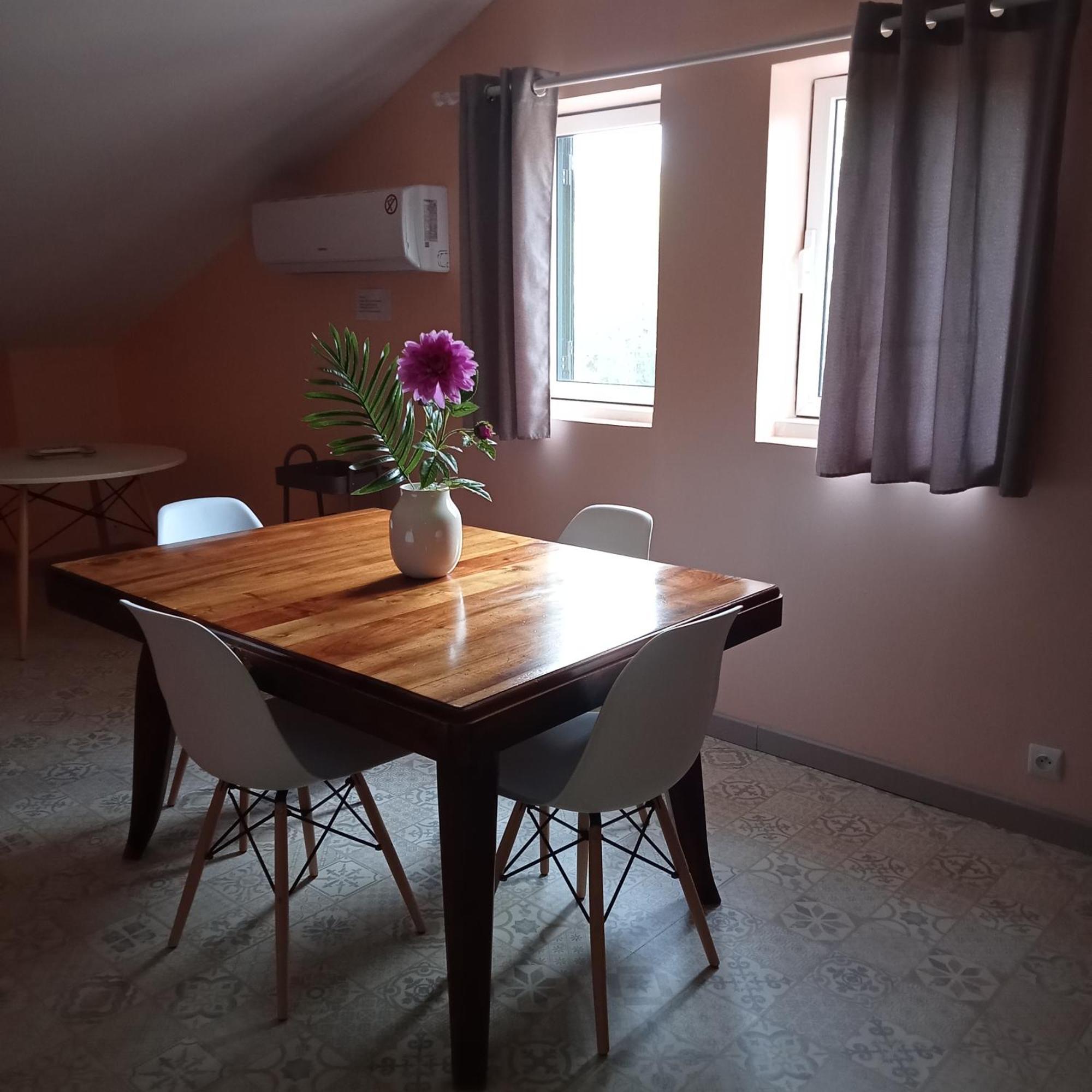 Alojamento Local - Casa Amarela 알바이아세레 외부 사진